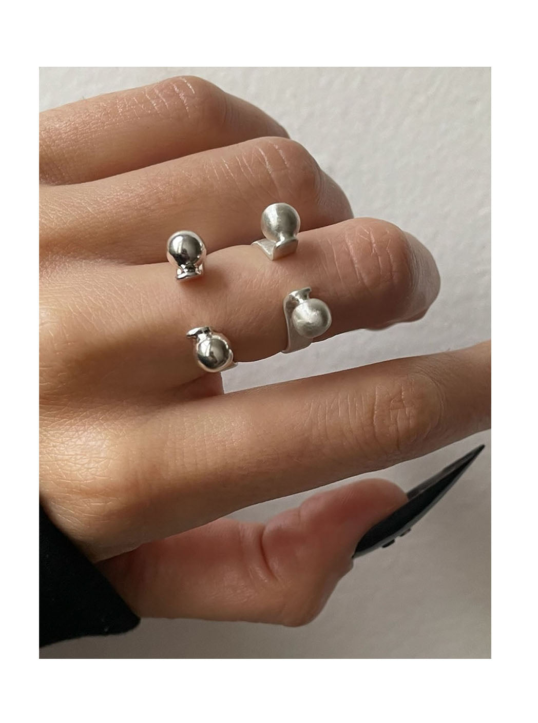 ASHED PIERCING OPEN RING